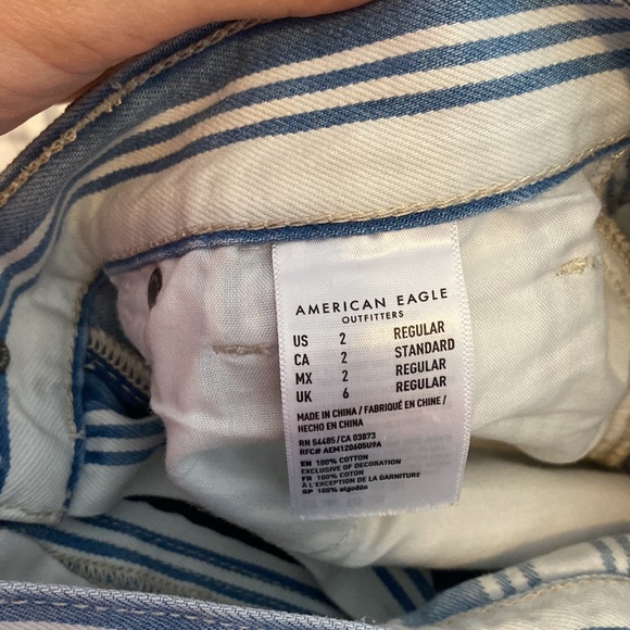 American Eagle Jeans - Picture 2 of 2